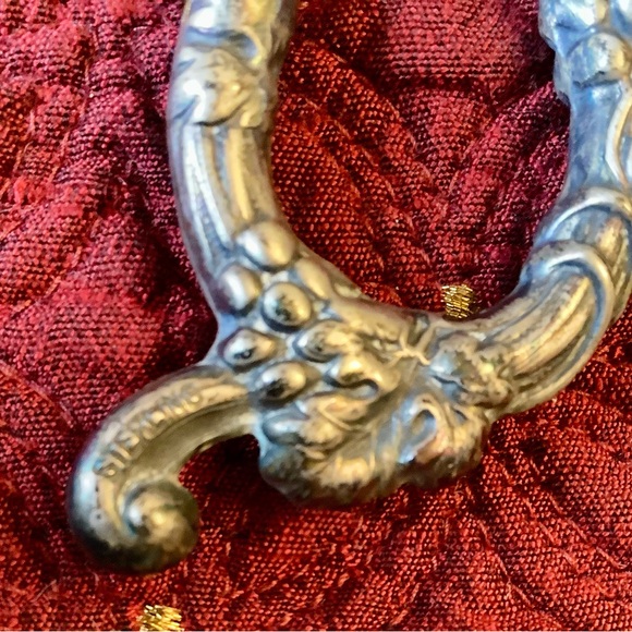 Antique Sterling silver antique sewing scissors, leaf pattern - Picture 6 of 9